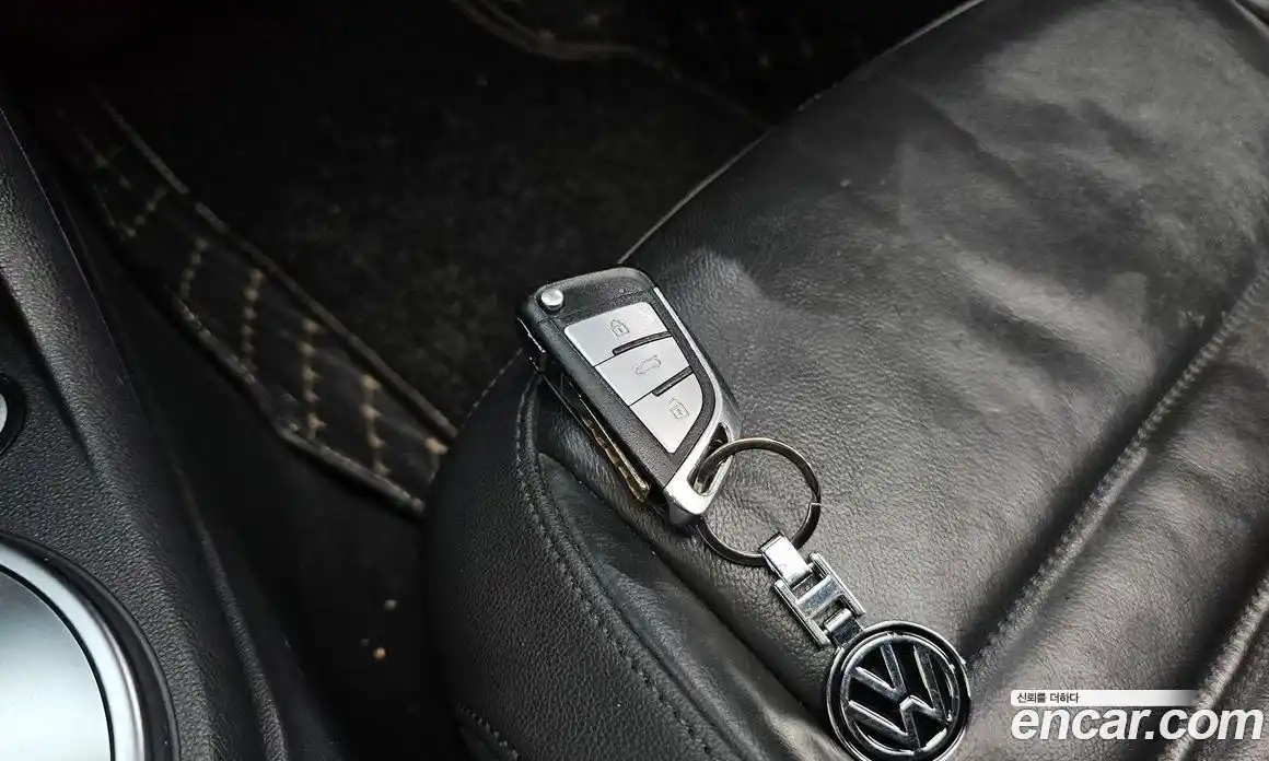 Volkswagen Beatle 2014 2.0 автомат (гидро), фото 15