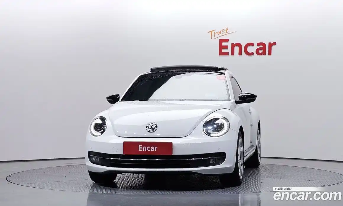 Volkswagen Beatle 2014 2.0 автомат (гидро), фото 3