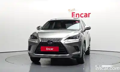 Lexus NX 2018 2.5 автомат (гидро), миниатюра 3 Lexus NX 2018 2.5 автомат (гидро), миниатюра 3