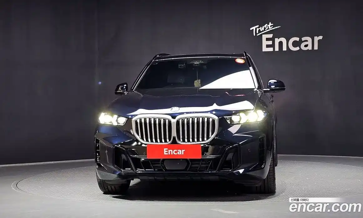 BMW X5 2025 3.0 автомат (гидро), фото 3