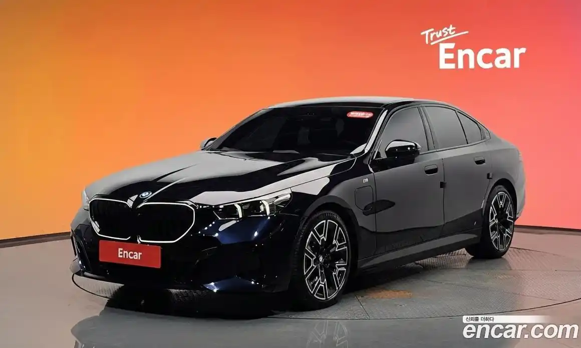 BMW 5 серия 2025 2.0 автомат (гидро), фото 44