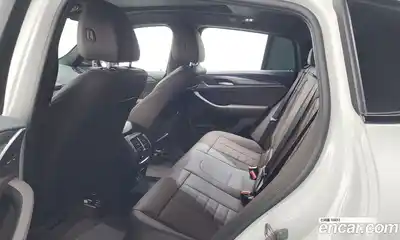 BMW X4 2025 2.0 автомат (гидро), миниатюра 11