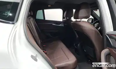 BMW X4 2025 2.0 автомат (гидро), миниатюра 12