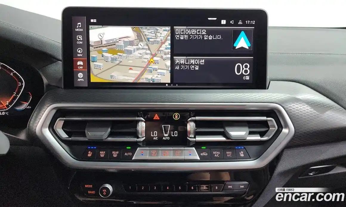 BMW X4 2025 2.0 автомат (гидро), фото 13