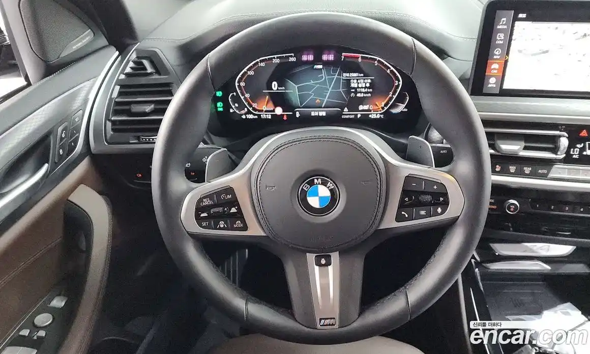 BMW X4 2025 2.0 автомат (гидро), фото 14
