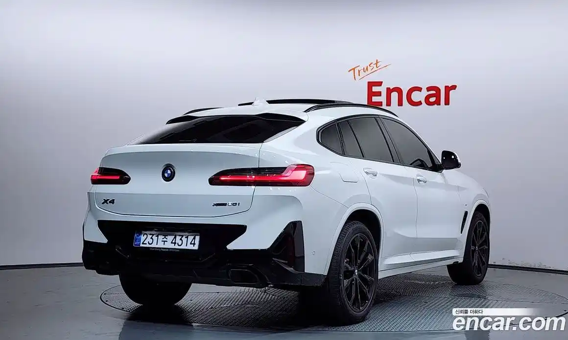 BMW X4 2025 2.0 автомат (гидро), фото 2