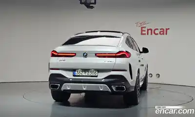 BMW X6 2024 3.0 автомат (гидро), миниатюра 3