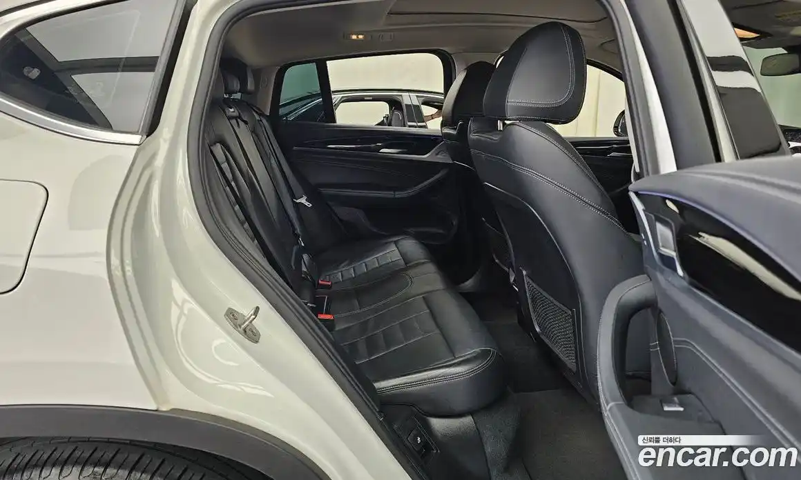 BMW X4 2020 2.0 автомат (гидро), фото 18