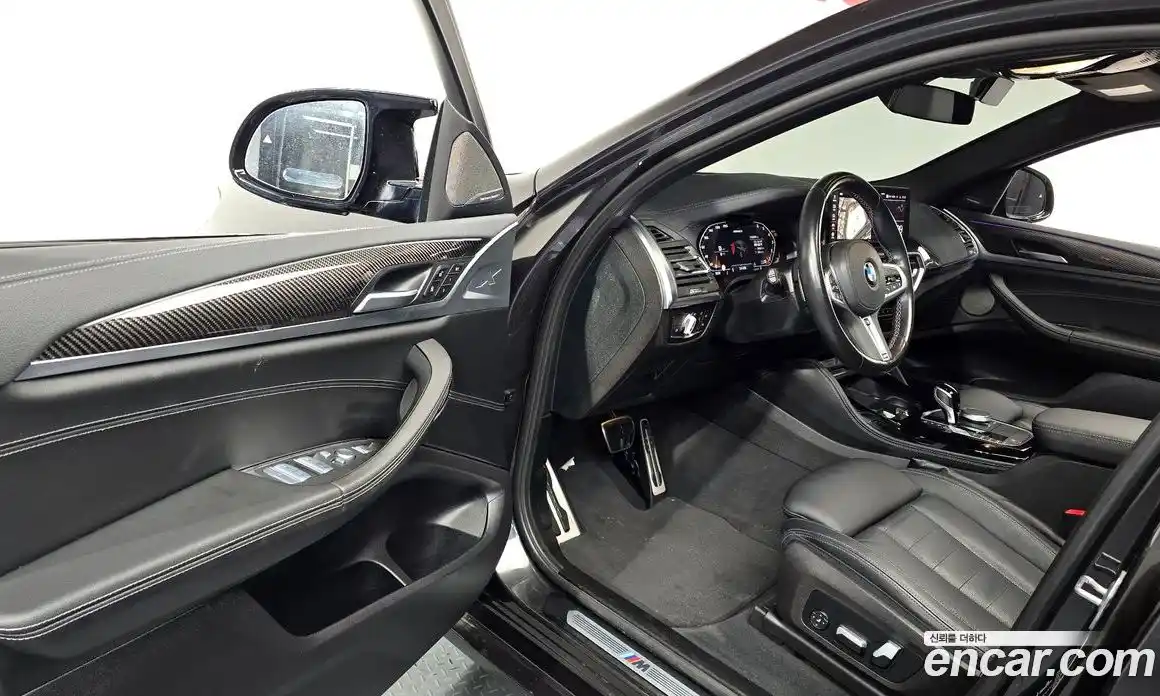 BMW X4 2023 3.0 автомат (гидро), фото 13