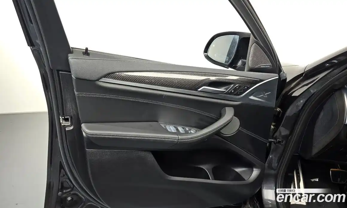 BMW X4 2023 3.0 автомат (гидро), фото 14