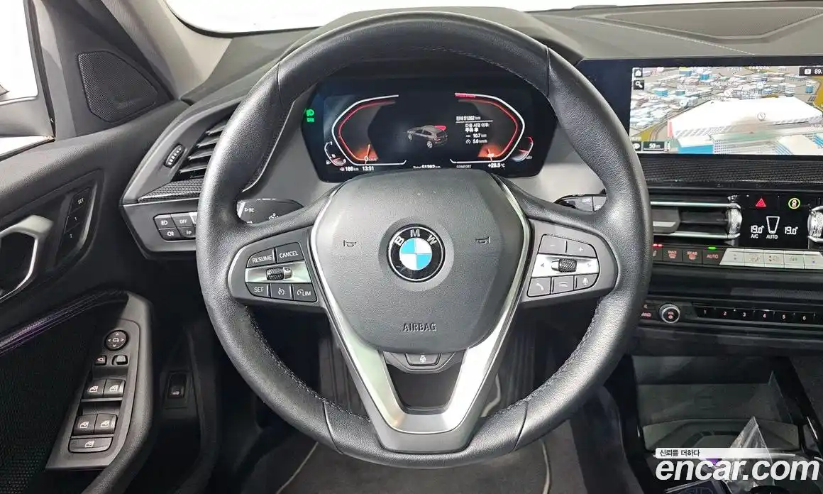 BMW 1 серия 2023 2.0 автомат (гидро), фото 19