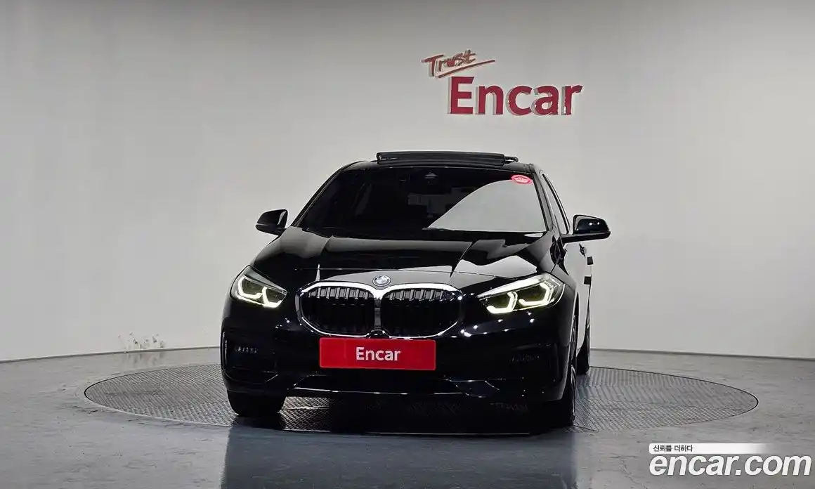 BMW 1 серия 2023 2.0 автомат (гидро), фото 3