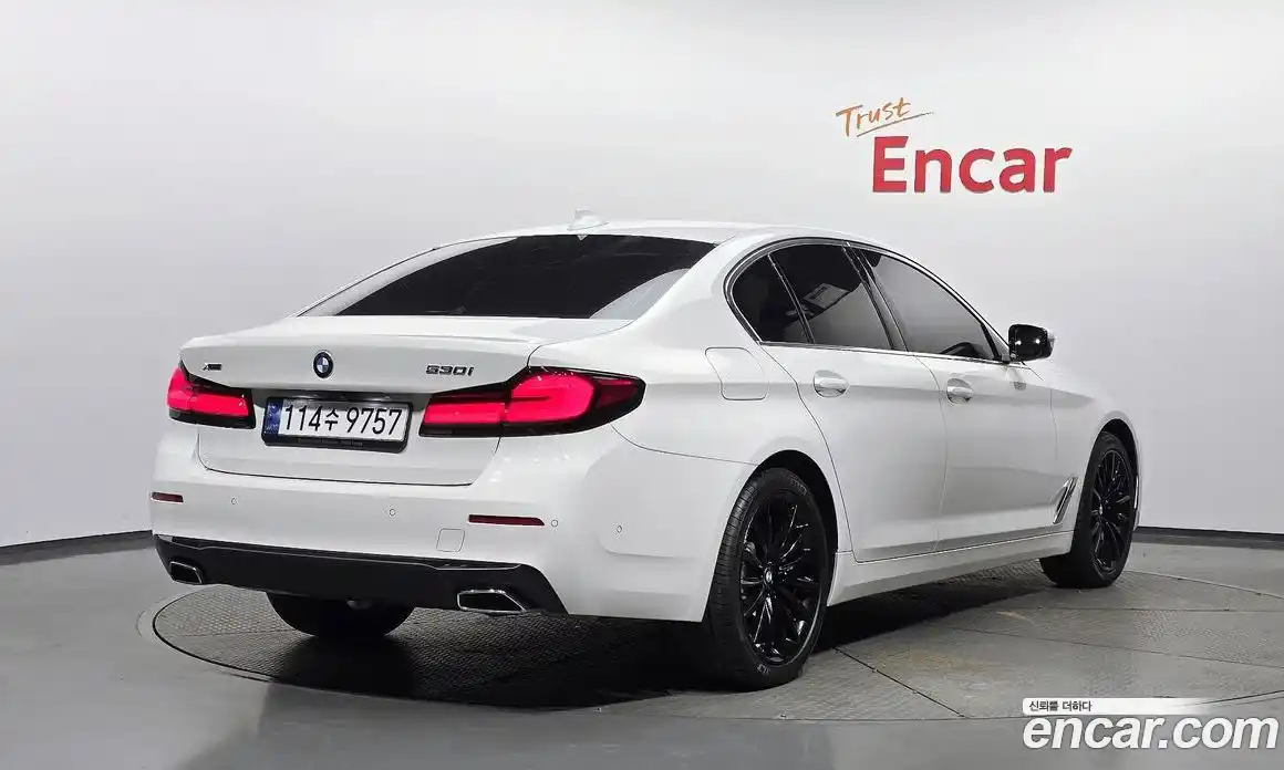 BMW 5 серия 2023 2.0 автомат (гидро), фото 2