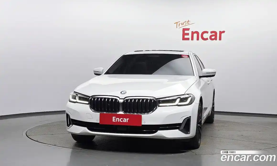 BMW 5 серия 2023 2.0 автомат (гидро), фото 3