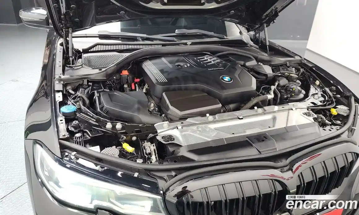 BMW 3 серия 2021 2.0 автомат (гидро), фото 6