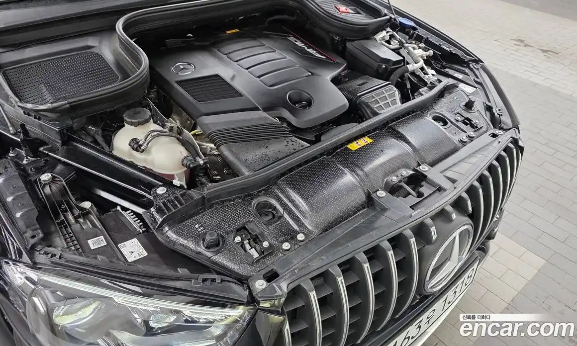 Mercedes-Benz GLE-Class 2025 3.0 гидро, фото 6 Mercedes-Benz GLE-Class 2025 3.0 гидро, фото 6