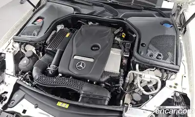 Mercedes-Benz E-Class 2018 2.0 автомат (гидро), миниатюра 6