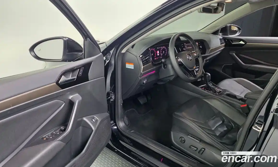Volkswagen Jetta 2021 1.4 автомат (гидро), фото 13