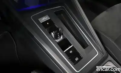 Volkswagen Golf 2022 2.0 автомат (гидро), миниатюра 9