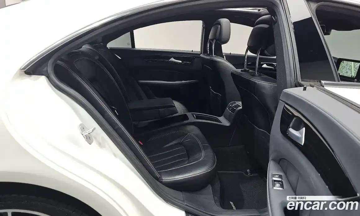 Mercedes-Benz CLS-Class 2017 2.1 гидро, фото 16 Mercedes-Benz CLS-Class 2017 2.1 гидро, фото 16