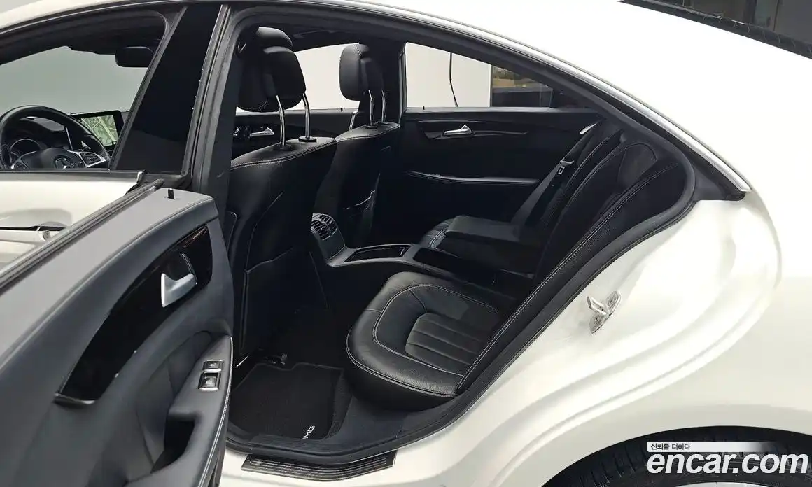 Mercedes-Benz CLS-Class 2017 2.1 гидро, фото 17 Mercedes-Benz CLS-Class 2017 2.1 гидро, фото 17
