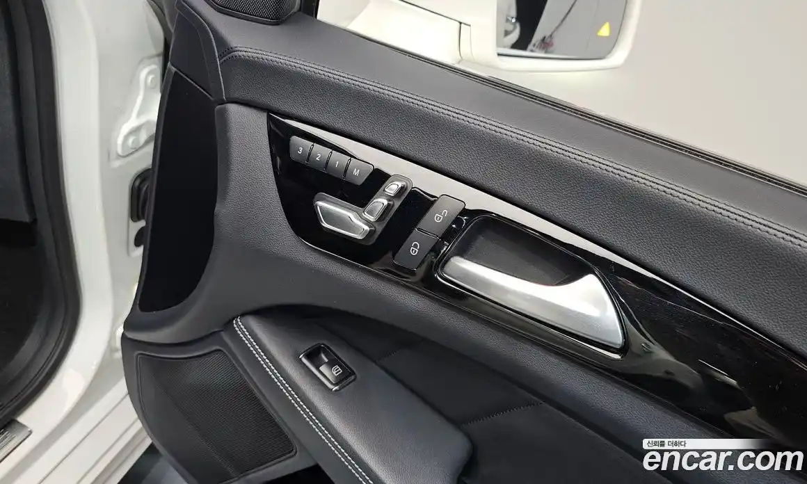Mercedes-Benz CLS-Class 2017 2.1 гидро, фото 29 Mercedes-Benz CLS-Class 2017 2.1 гидро, фото 29