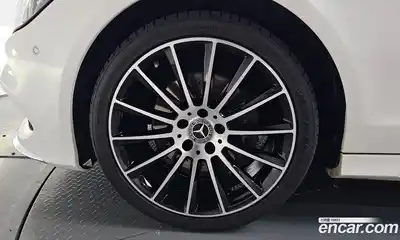 Mercedes-Benz CLS-Class 2017 2.1 гидро, миниатюра 4 Mercedes-Benz CLS-Class 2017 2.1 гидро, миниатюра 4