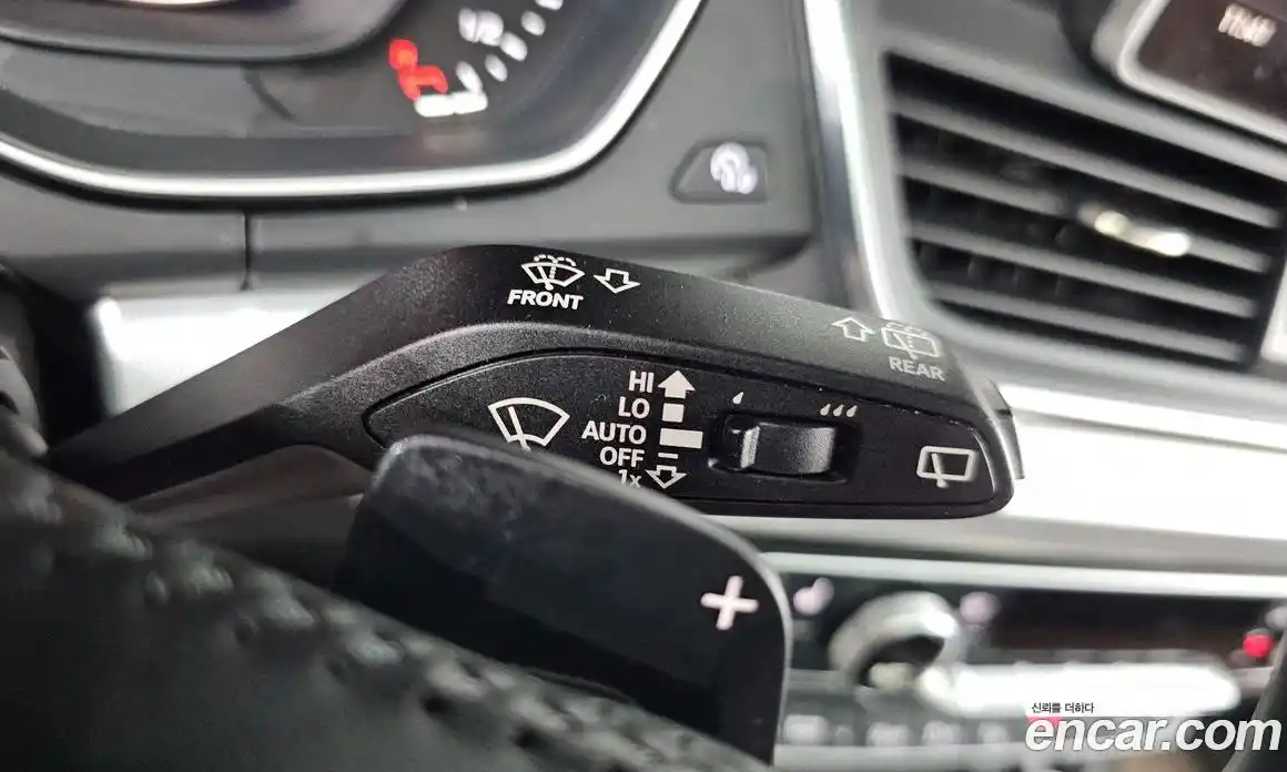 Audi Q5 2020 2.0 автомат (гидро), фото 35
