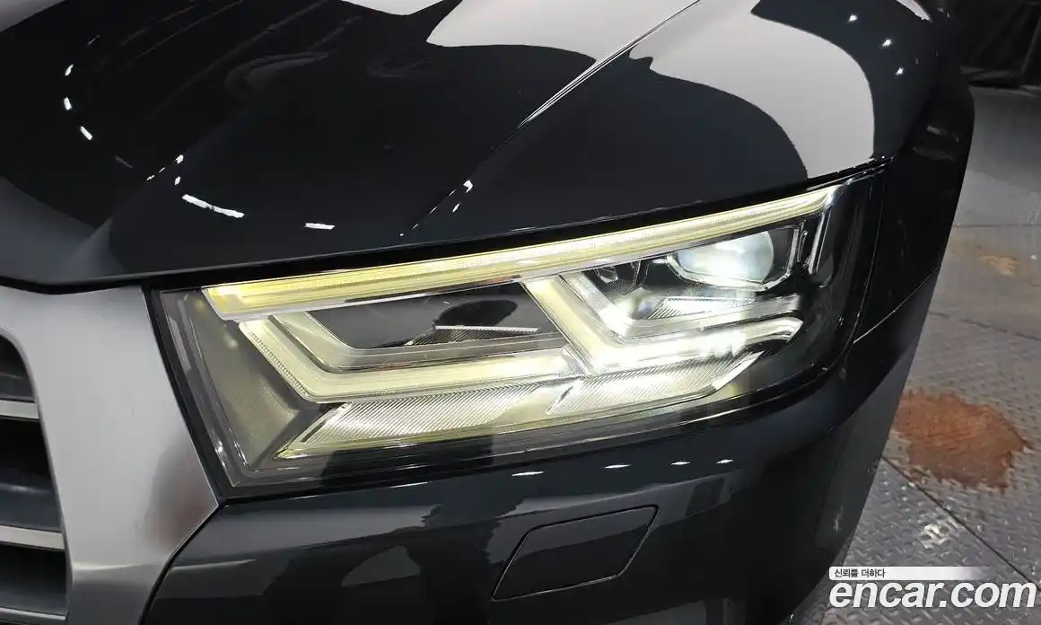 Audi Q5 2020 2.0 автомат (гидро), фото 7