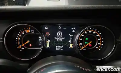 Jeep Wrangler 2020 2.0 автомат (гидро), миниатюра 11