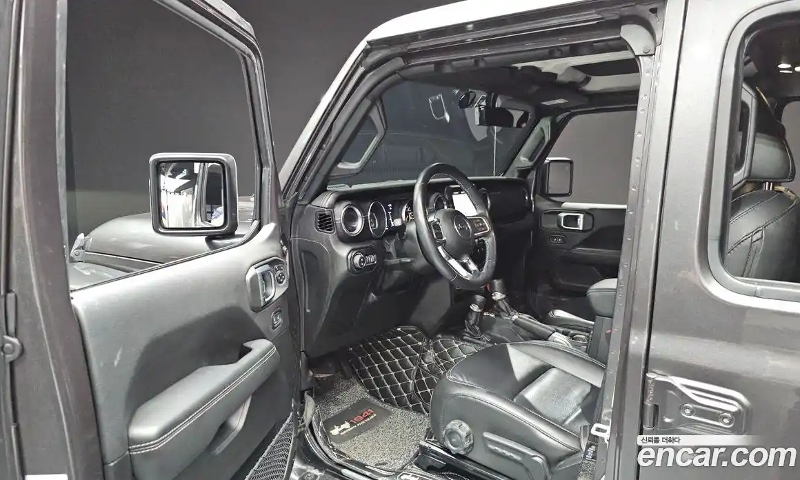 Jeep Wrangler 2020 2.0 автомат (гидро), фото 13