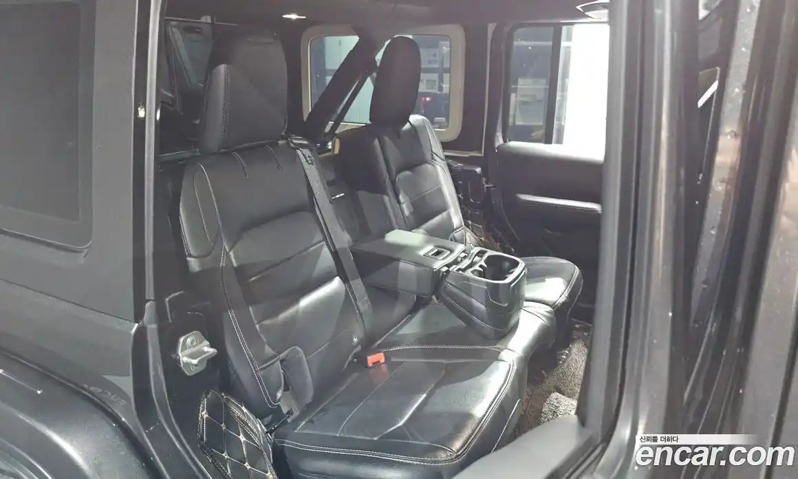 Jeep Wrangler 2020 2.0 автомат (гидро), фото 17