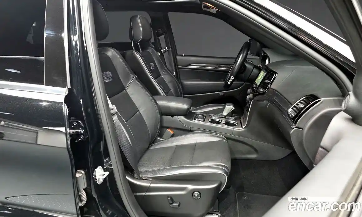 Jeep Cherokee 2019 3.6 автомат (гидро), фото 16