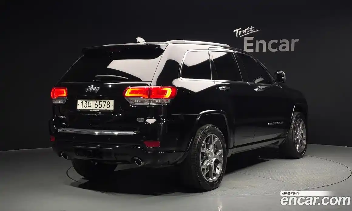 Jeep Cherokee 2019 3.6 автомат (гидро), фото 2