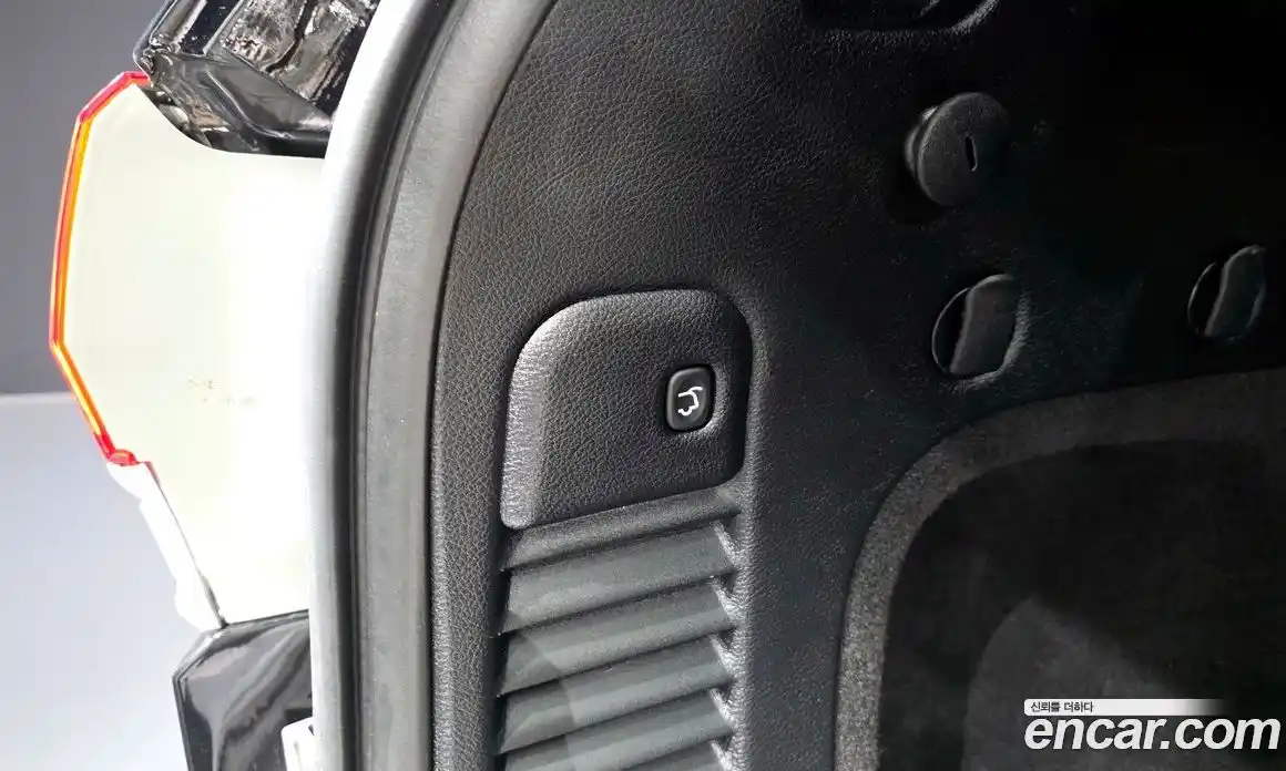 Jeep Cherokee 2019 3.6 автомат (гидро), фото 27