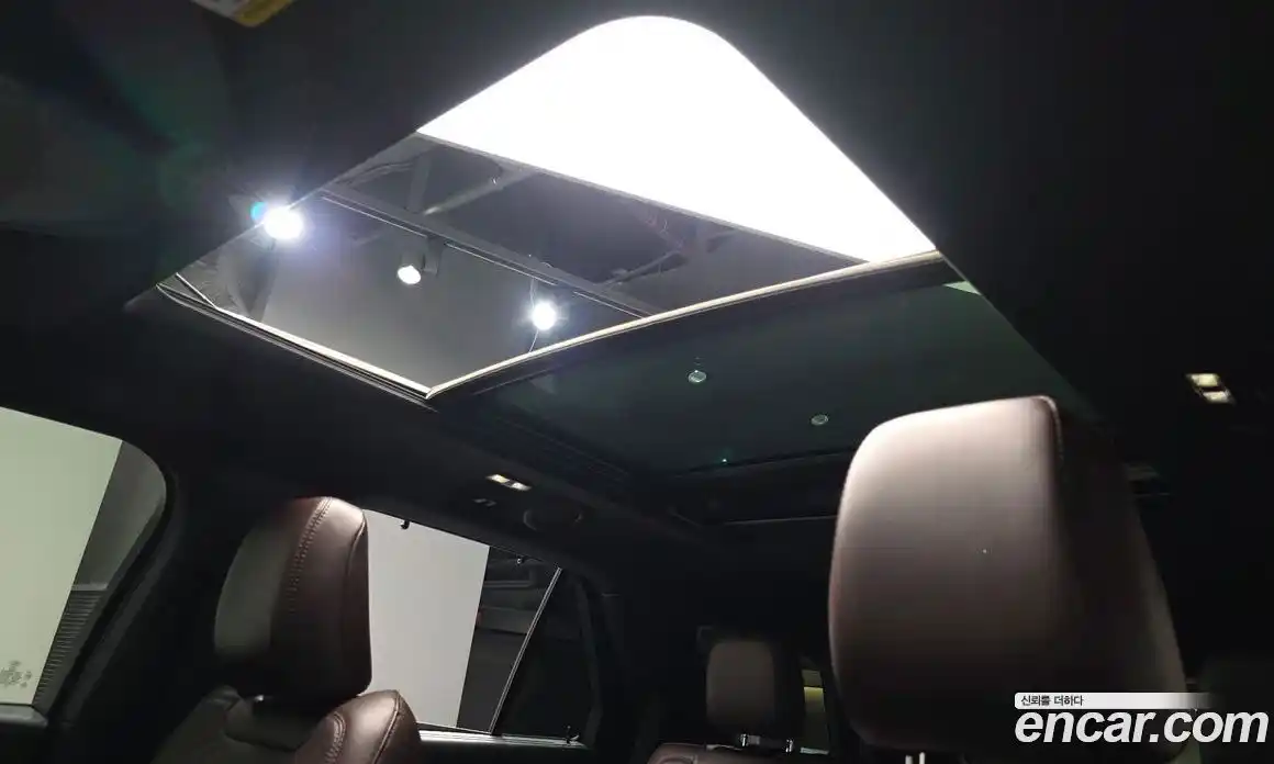 Ford Explorer 2022 3.0 автомат (гидро), фото 15