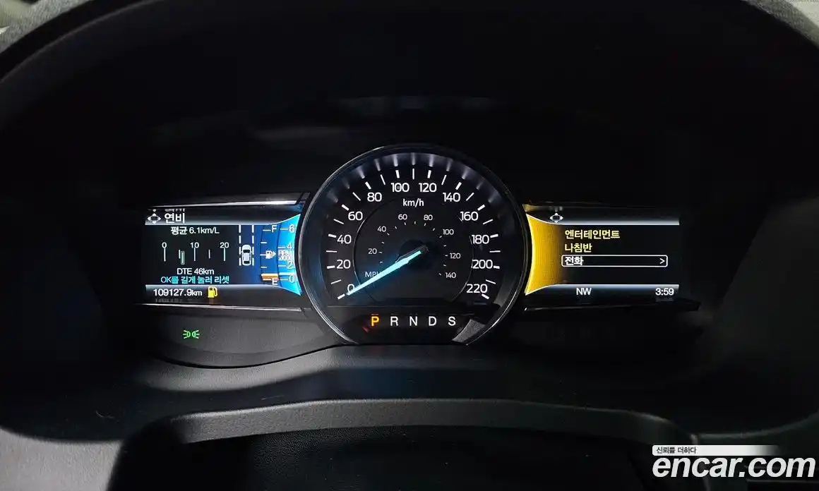 Ford Explorer 2018 2.3 автомат (гидро), фото 17