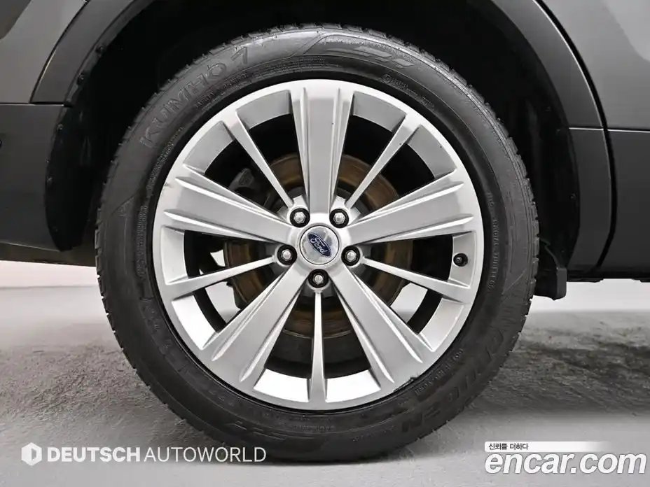Ford Explorer 2018 2.3 автомат (гидро), фото 5