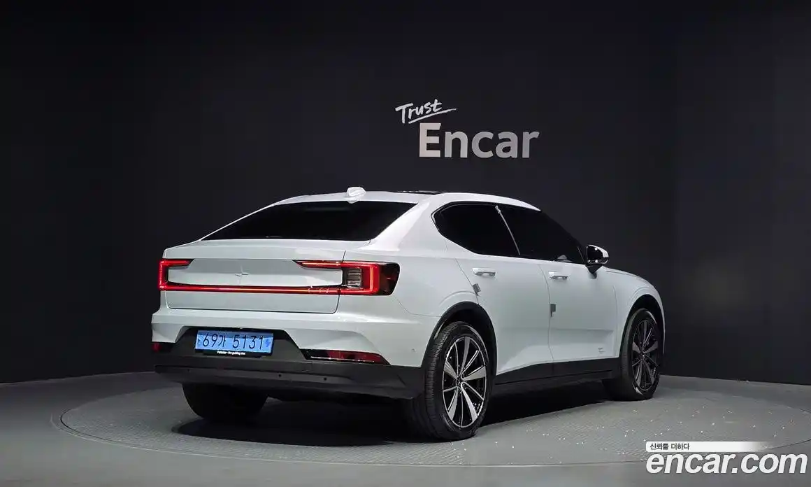 Polestar Polestar 2 2022 0.2 автомат (гидро), фото 2 Polestar Polestar 2 2022 0.2 автомат (гидро), фото 2