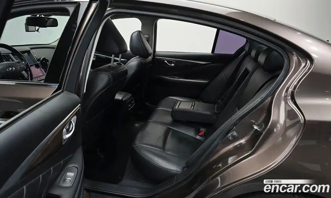 Infiniti Q50 2014 2.1 автомат (гидро), фото 12 Infiniti Q50 2014 2.1 автомат (гидро), фото 12