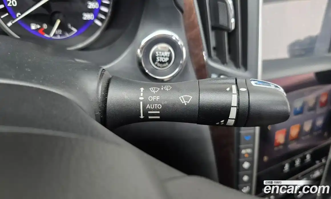 Infiniti Q50 2014 2.1 автомат (гидро), фото 18 Infiniti Q50 2014 2.1 автомат (гидро), фото 18
