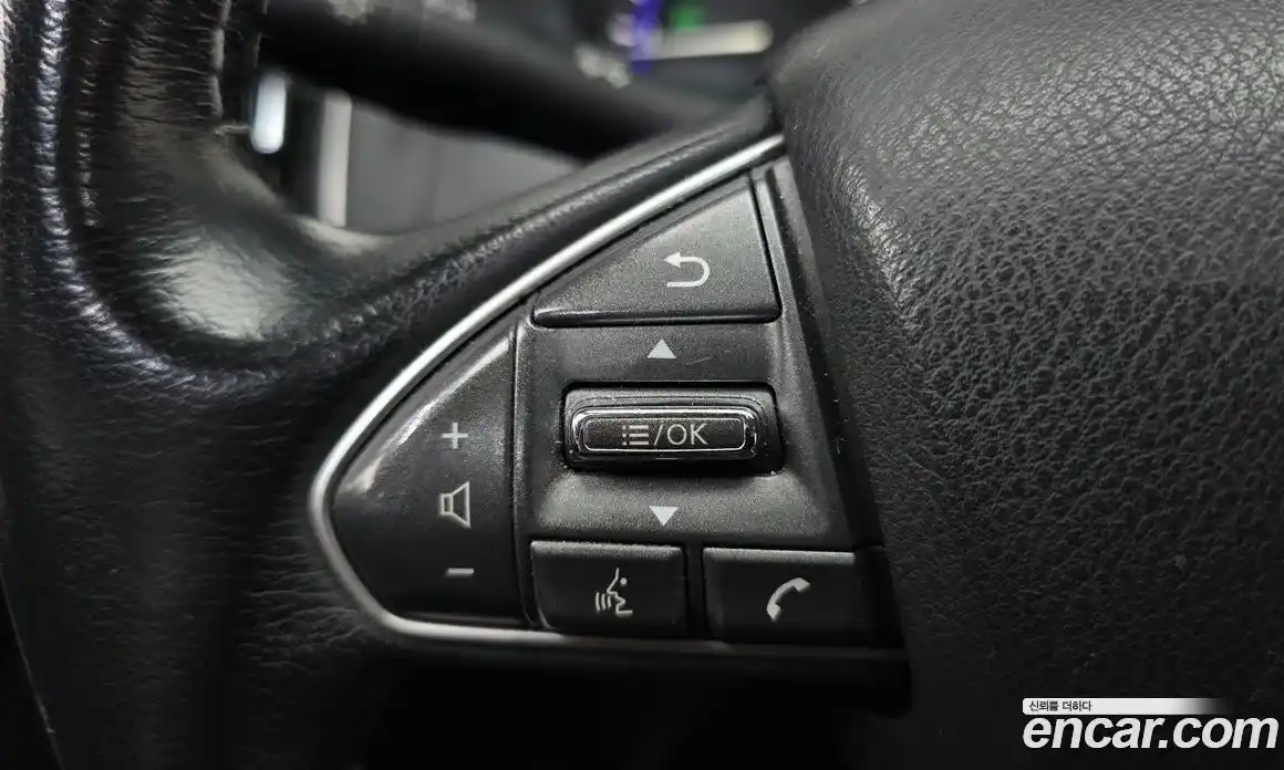 Infiniti Q50 2014 2.1 автомат (гидро), фото 20 Infiniti Q50 2014 2.1 автомат (гидро), фото 20
