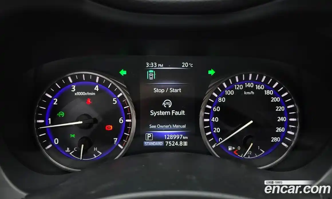 Infiniti Q50 2014 2.1 автомат (гидро), фото 8 Infiniti Q50 2014 2.1 автомат (гидро), фото 8