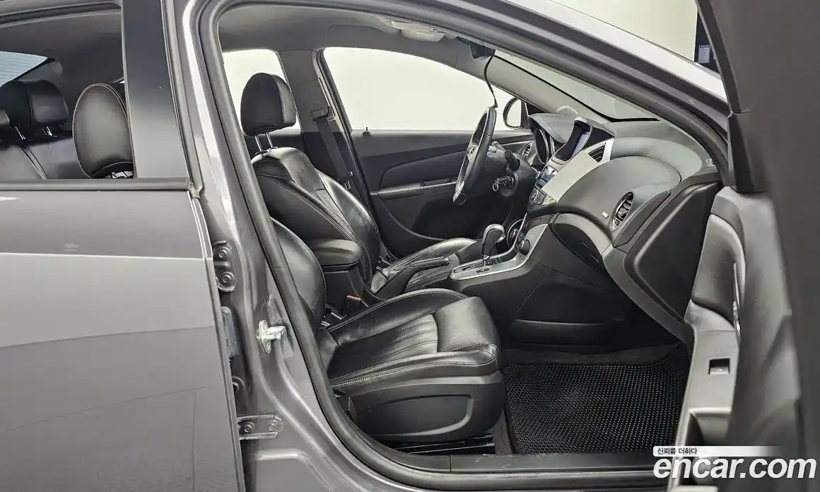 Chevrolet Cruze 2014 1.8 автомат (гидро), фото 10
