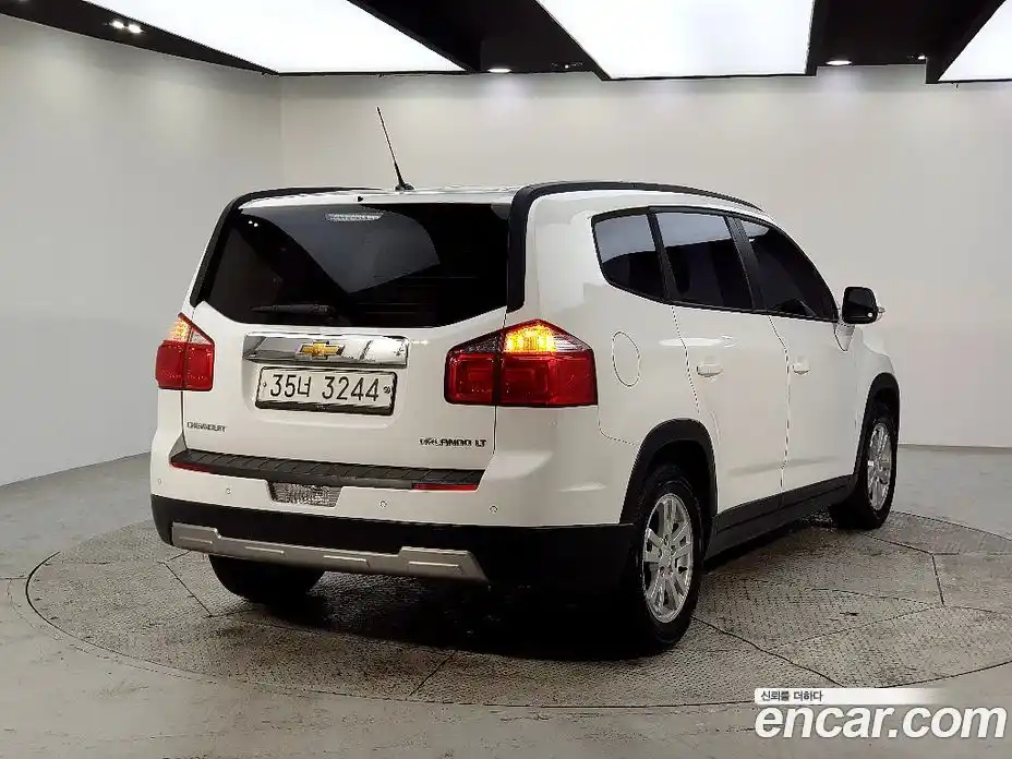 Chevrolet Orlando 2014 2.0 автомат (гидро), фото 2