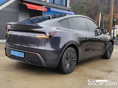 Tesla Model Y 2025 автомат (гидро), миниатюра 5 Tesla Model Y 2025 автомат (гидро), миниатюра 5