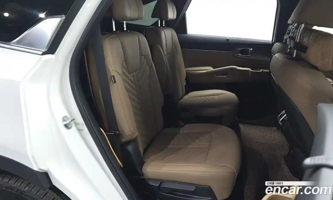 Kia Sorento 2025 1.6 автомат (гидро), фото 11