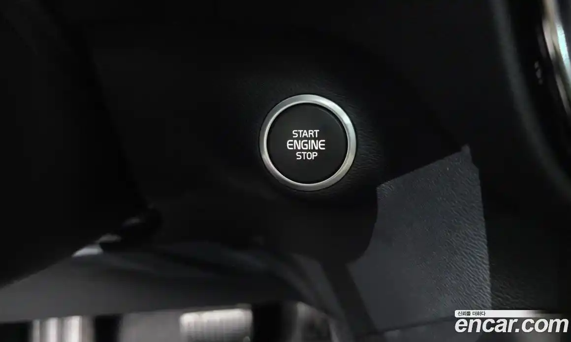 Volvo XC40 2020 2.0 автомат (гидро), фото 27