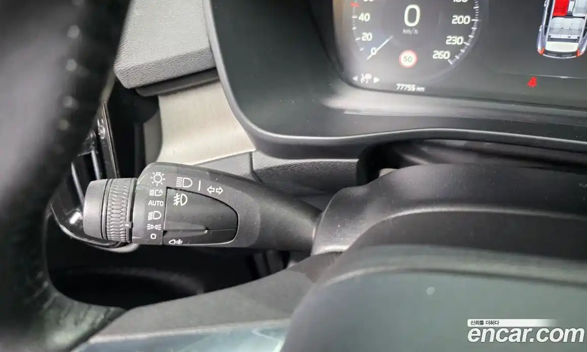 Volvo XC40 2020 2.0 автомат (гидро), фото 34