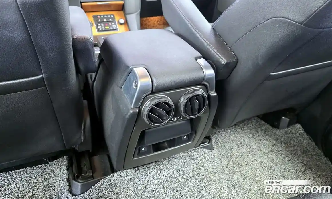 Land Rover Discovery 2013 3.0 автомат (гидро), фото 33